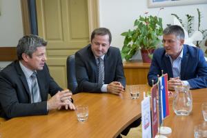 005Foto atelje Postojna